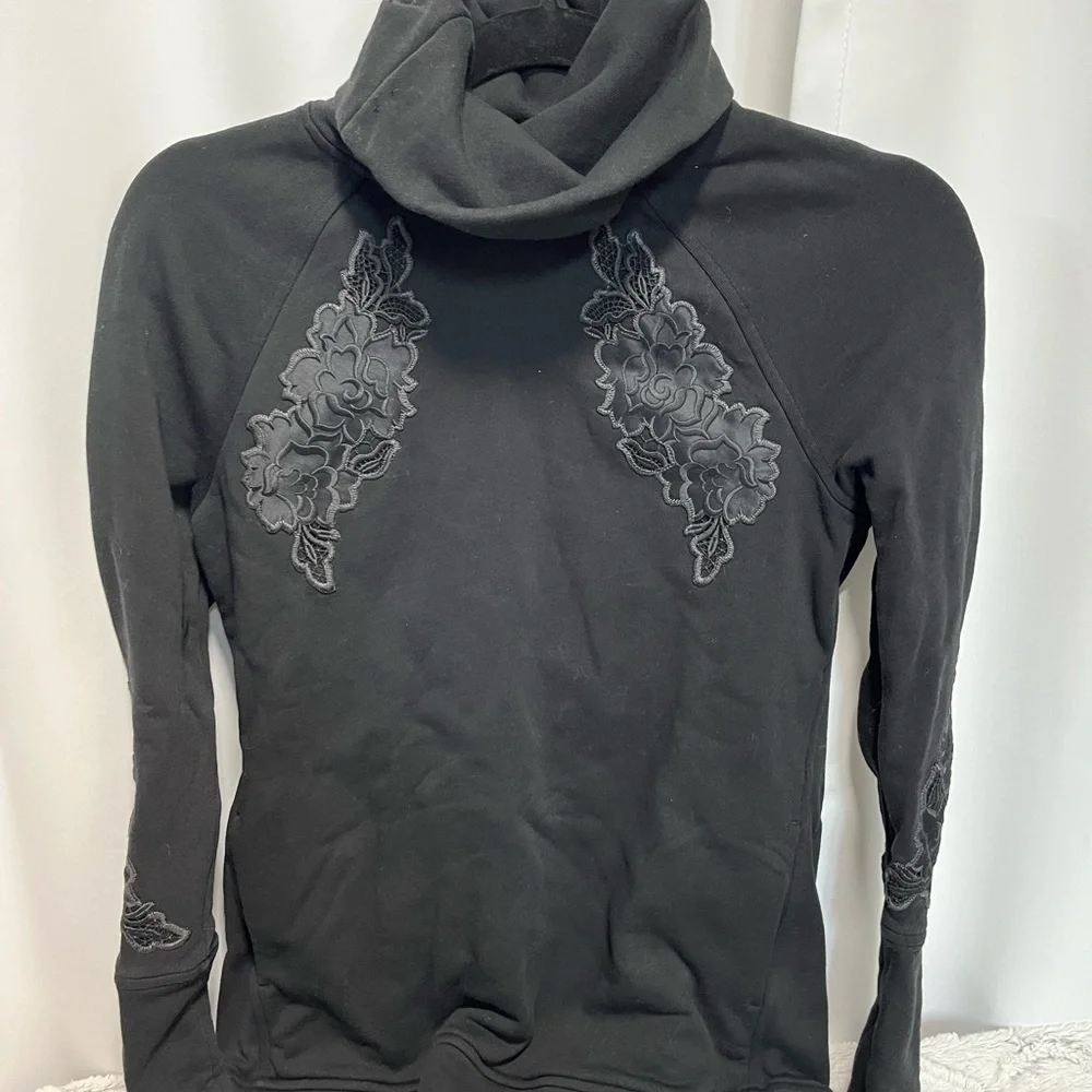 lululemon athletica long hooded